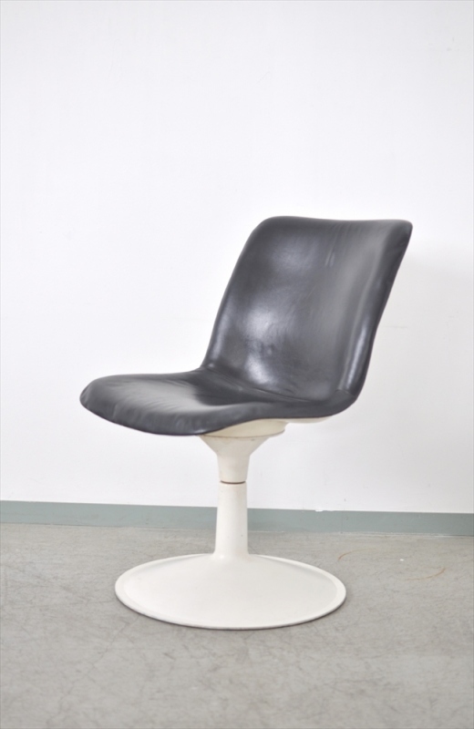 AXCIS CLASSIC のブログ : 世界の椅子展～Yrjo Kukkapuro（ユーロ・クッカプーロ）～